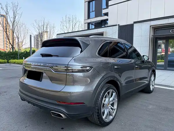 Porsche Cayenne 2019