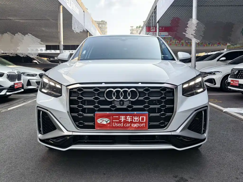 Audi Q2L 2022 — фото 18