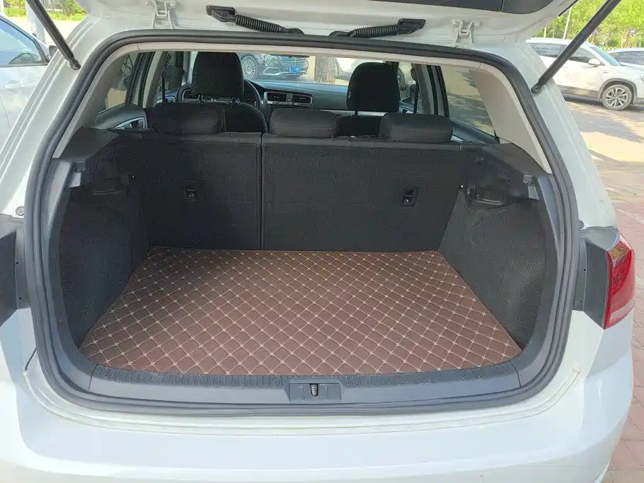 Volkswagen Golf 2020
