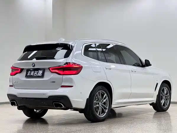 BMW X3 2021