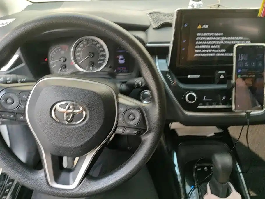 Toyota Corolla 2020 — фото 12