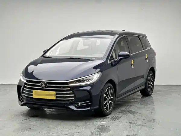 BYD Song MAX 2017