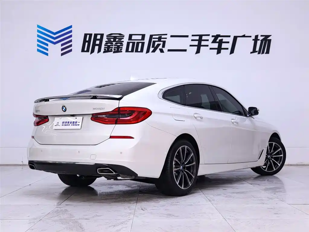 BMW 6 Series GT 2023 — фото 7