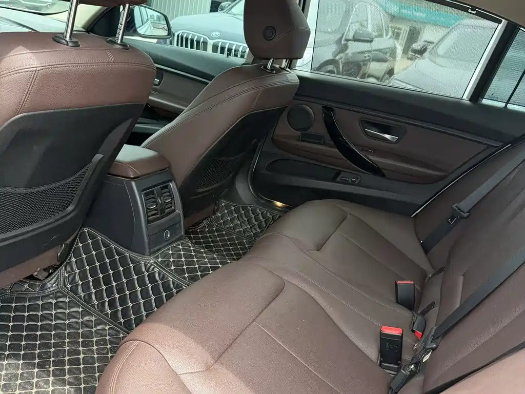 BMW 3 Series 2018