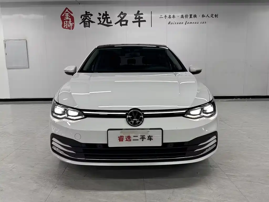 Volkswagen Golf 2023