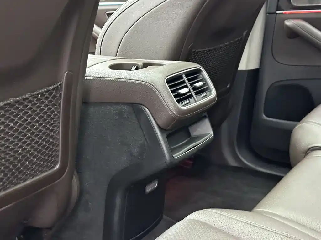 Mercedes-Benz GLE 2021 — фото 20