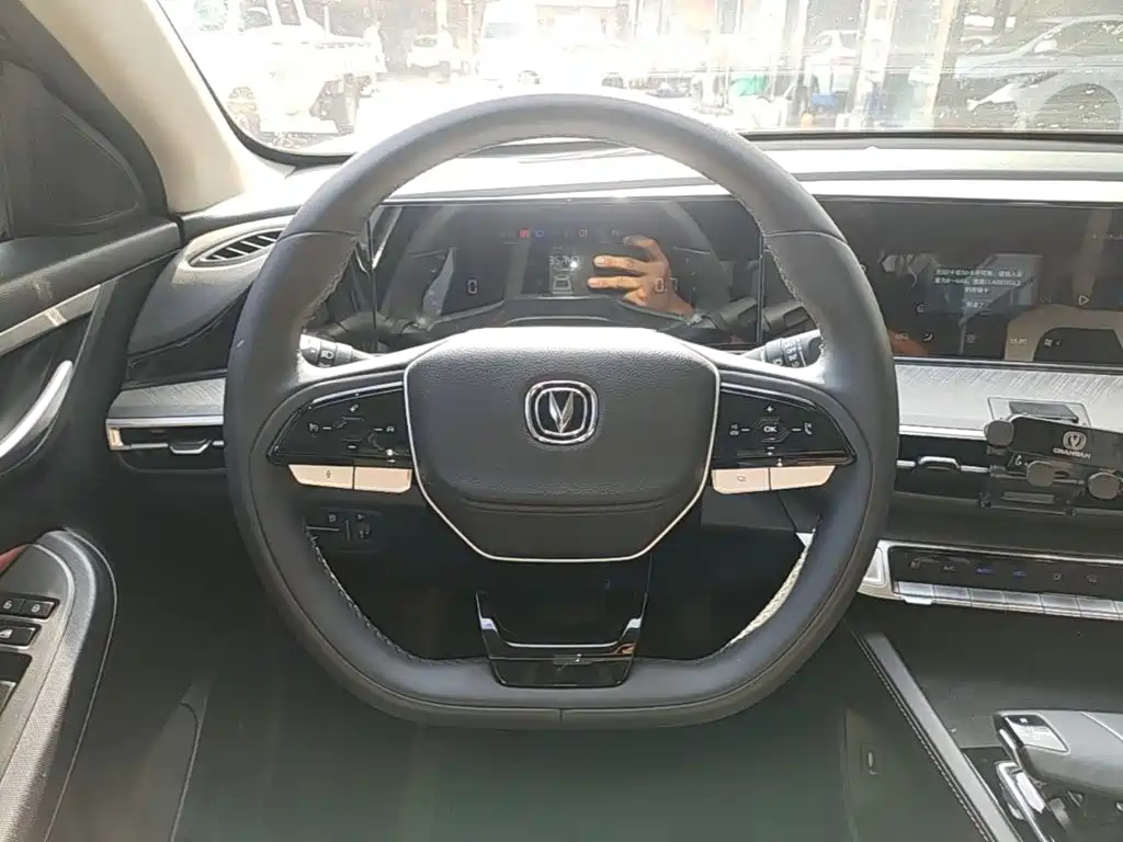 Changan Escape 2023 — фото 11