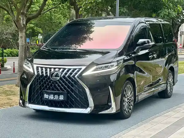 Toyota Alphard 2012