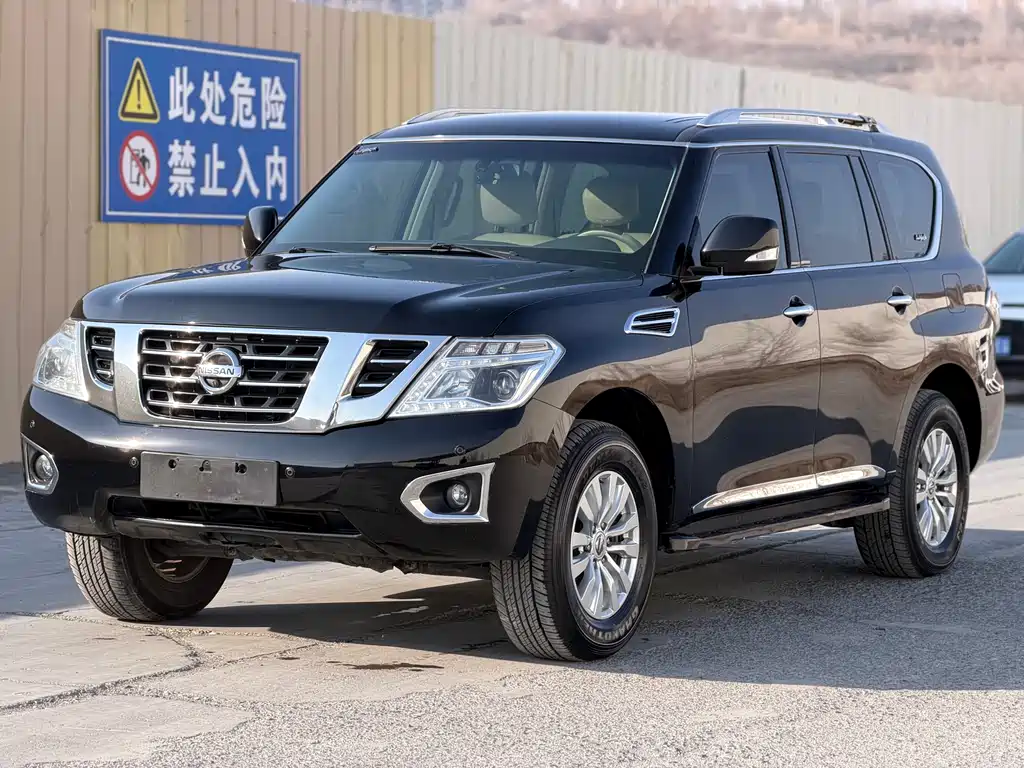 Nissan Patrol 2017 — фото 1