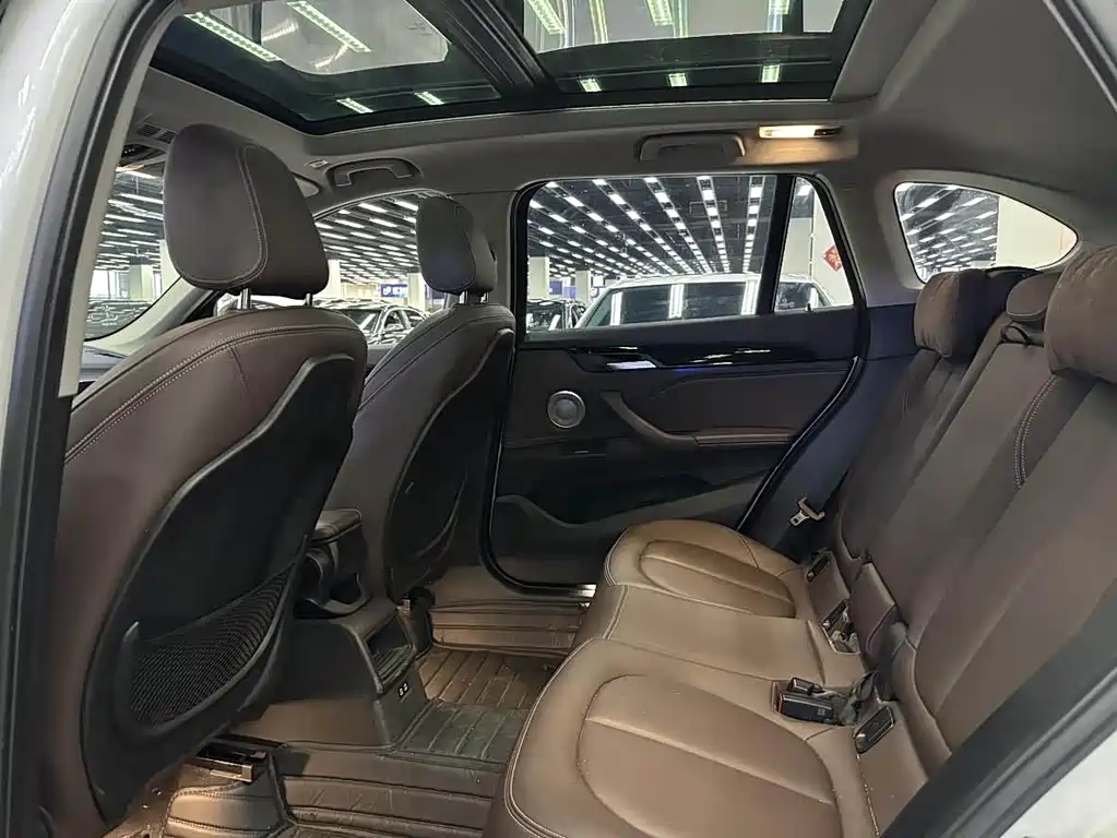 BMW X1 2021