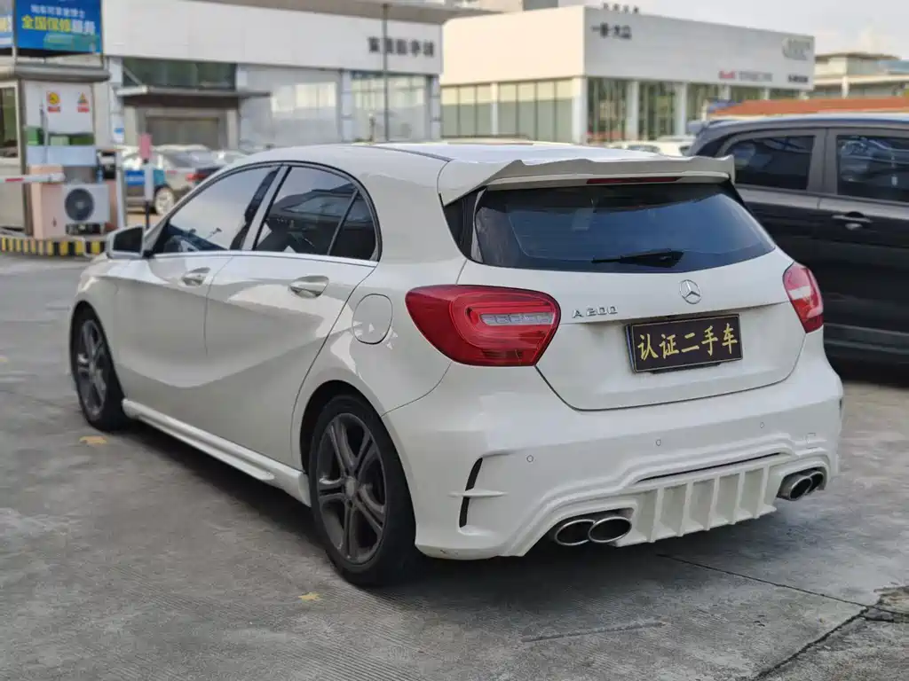 Mercedes-Benz A-Class 2014