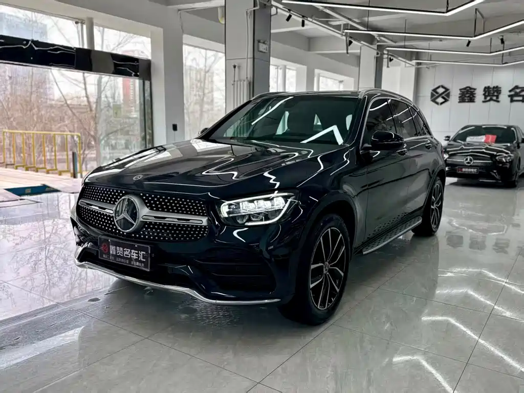 Mercedes-Benz GLC 2021 — фото 1