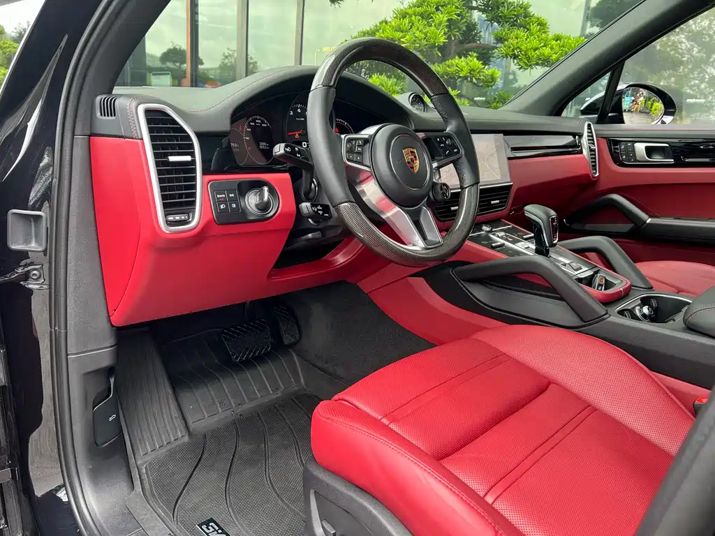 Porsche Cayenne 2022 — фото 2