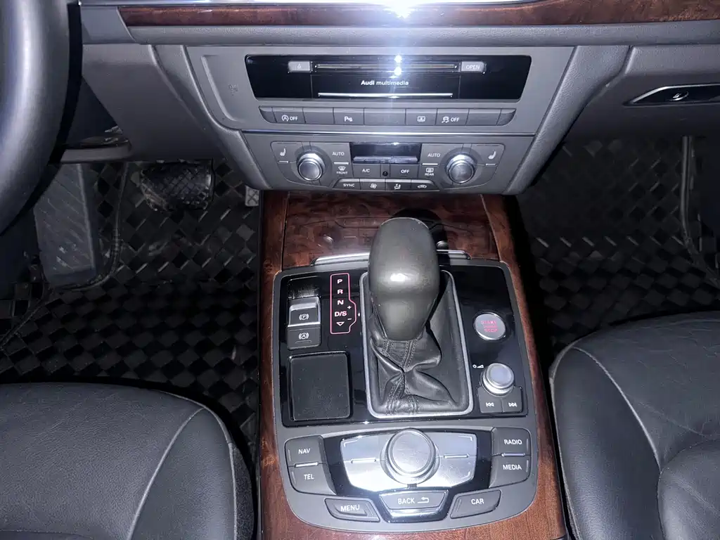 Audi A6L 2016