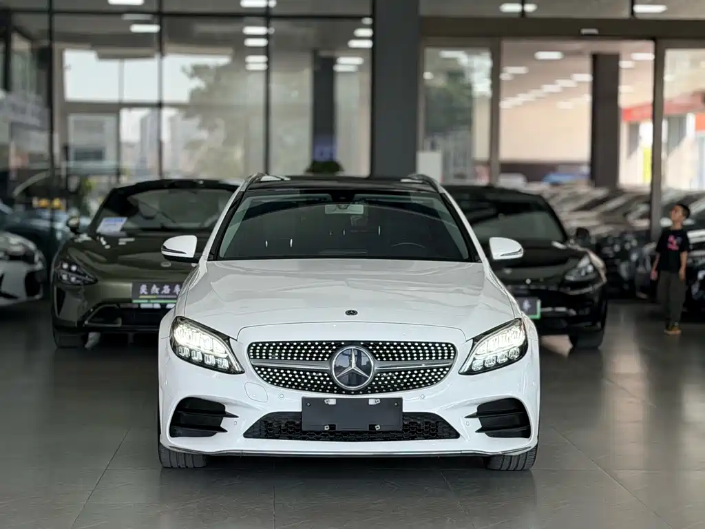 Mercedes-Benz C-Class 2019 — фото 2