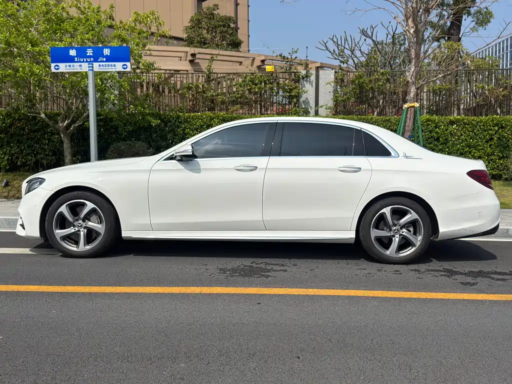 Mercedes-Benz E-Class 2018 — фото 4