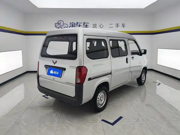 Wuling Sunshine 2024