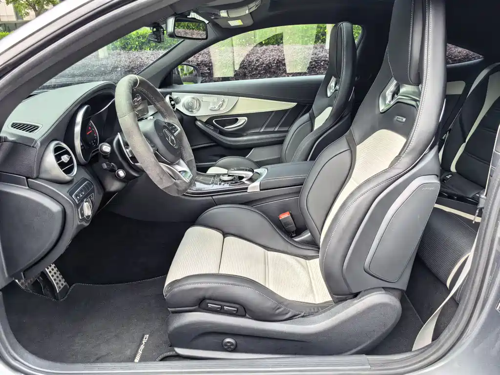 Mercedes-Benz C-Class AMG 2018 — фото 8