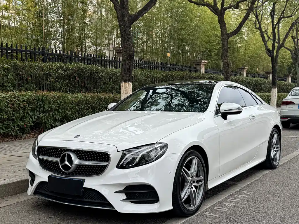 Mercedes-Benz E-Class 2021