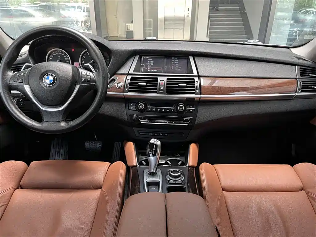 BMW X6 2015 — фото 6