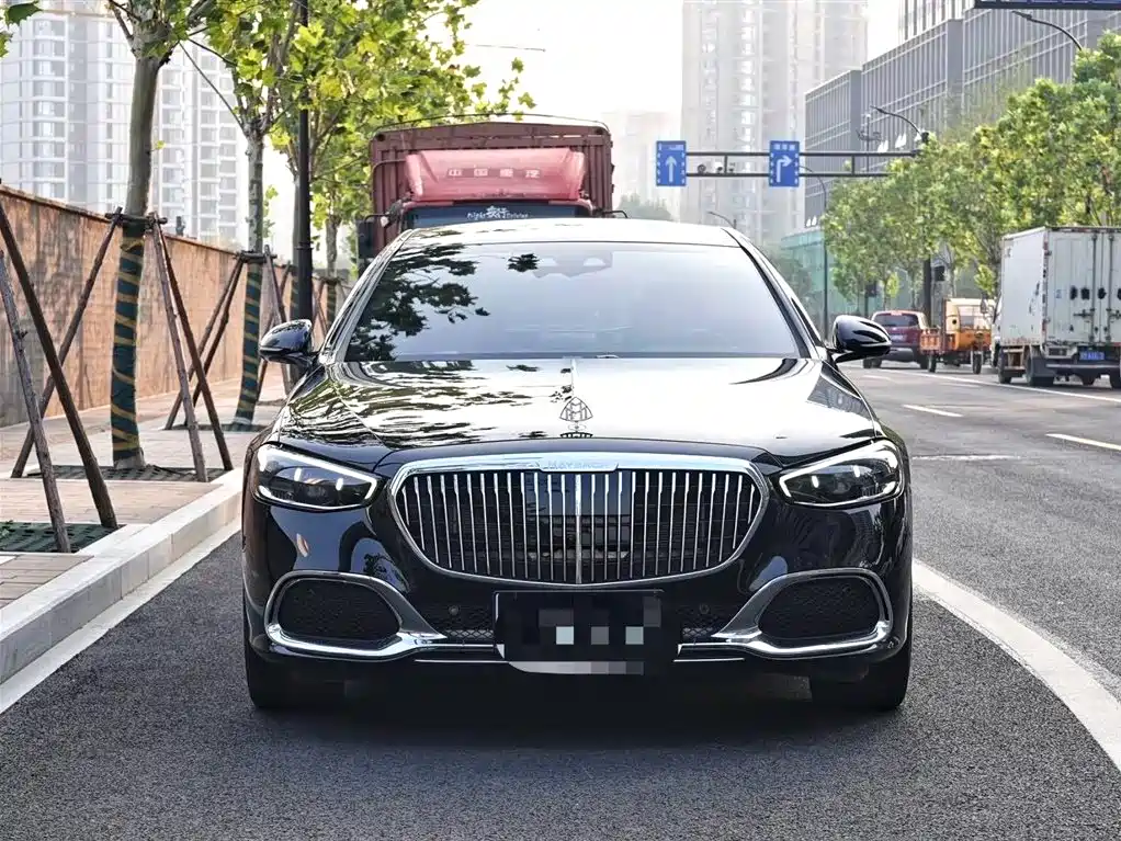 Mercedes-Benz Maybach S-Class 2023