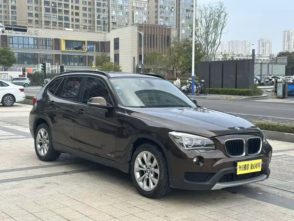 BMW X1 2014 — фото 3