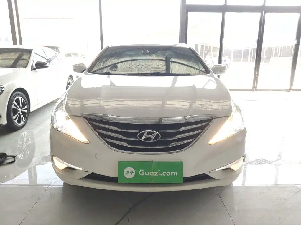 Hyundai Sonata 2015 — фото 3