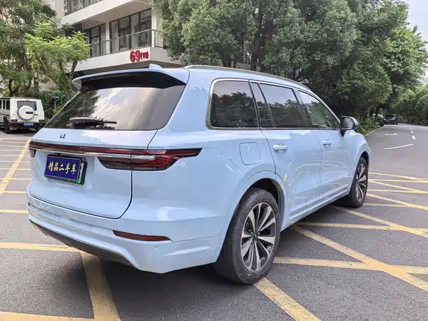 Li Auto ONE 2021