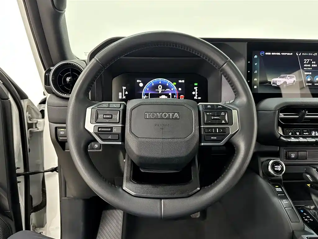 Toyota Prado 2025 — фото 16