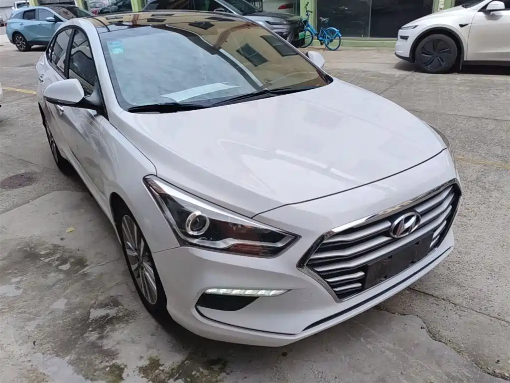Hyundai Mistra 2017 — фото 4