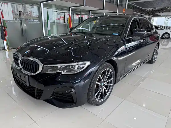 BMW 3 Series 2022