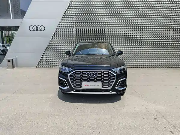 Audi Q5L 2025