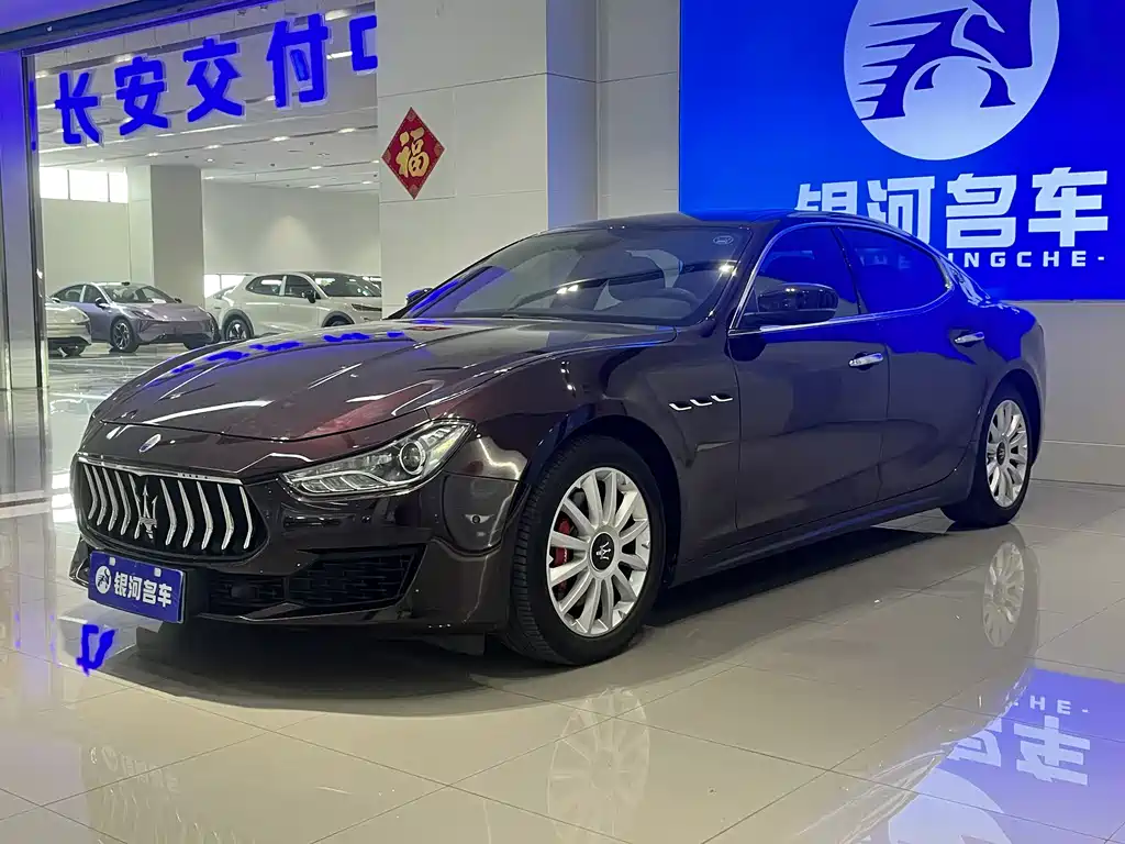 Maserati Ghibli 2018 — фото 1