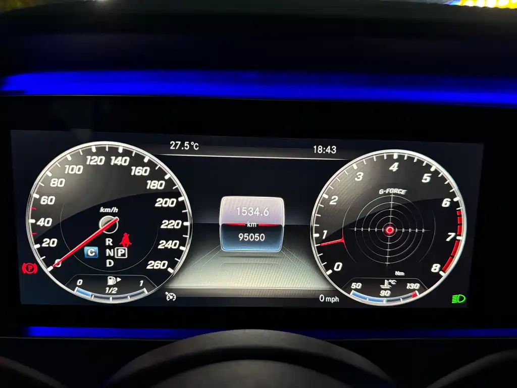 Mercedes-Benz E-Class 2019 — фото 11