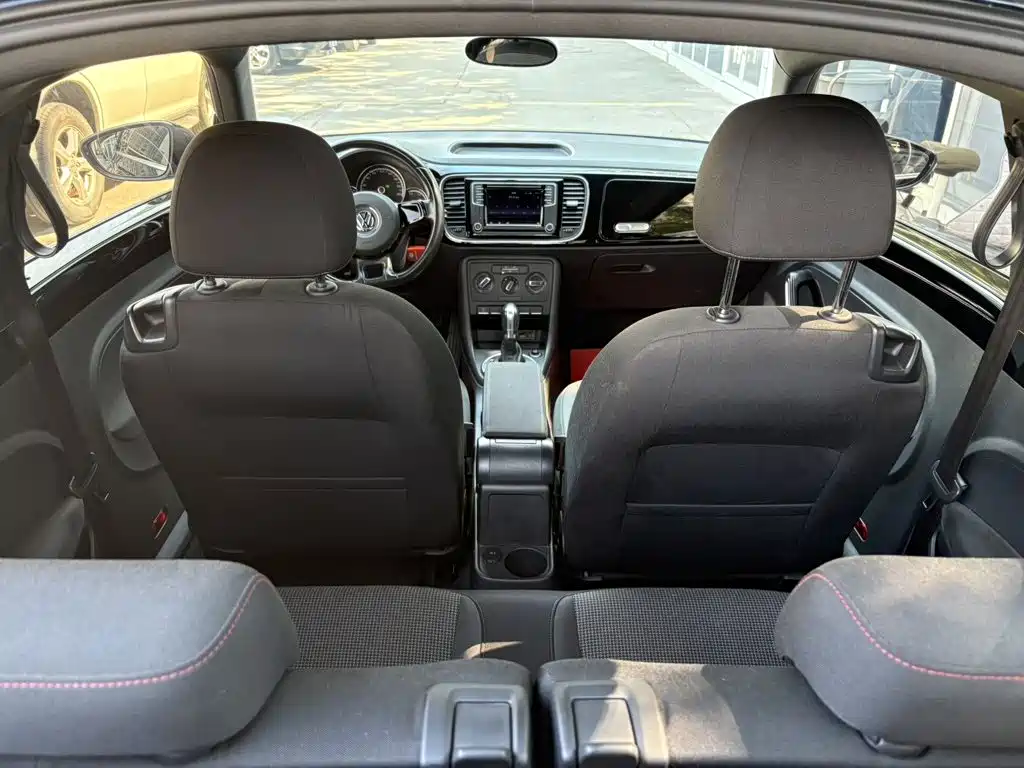 Volkswagen Beetle 2017