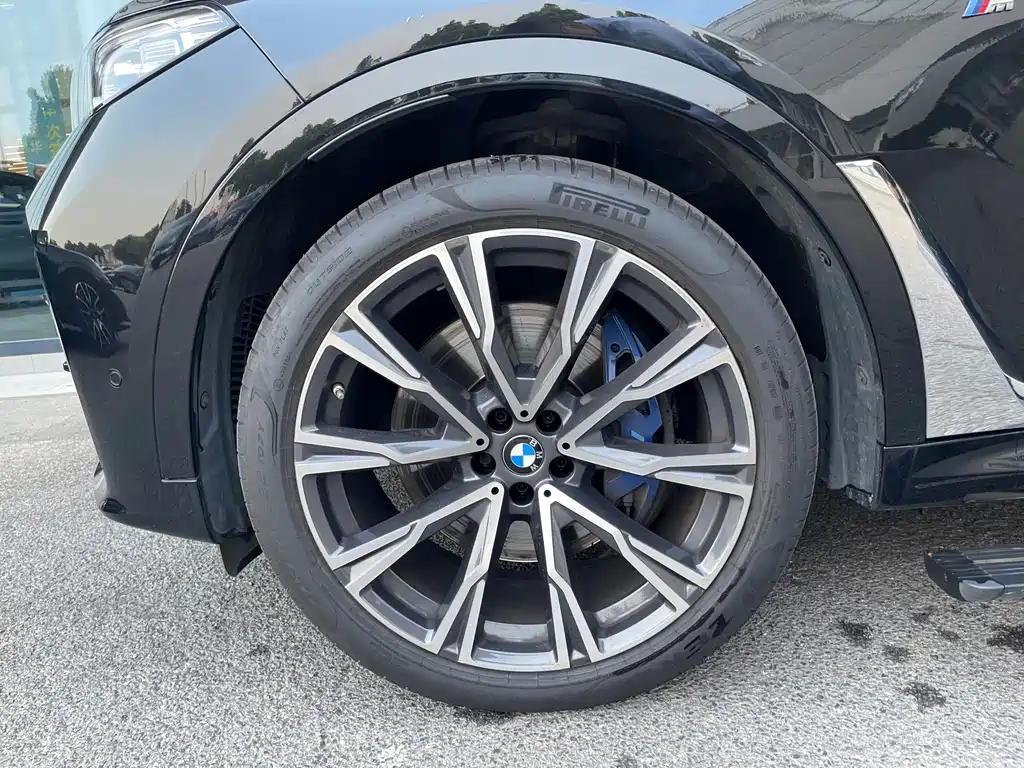 BMW X7 2021 — фото 5