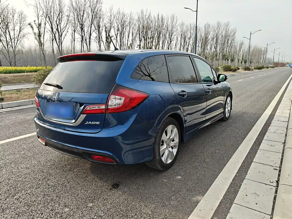 Honda Jade 2017 — фото 6