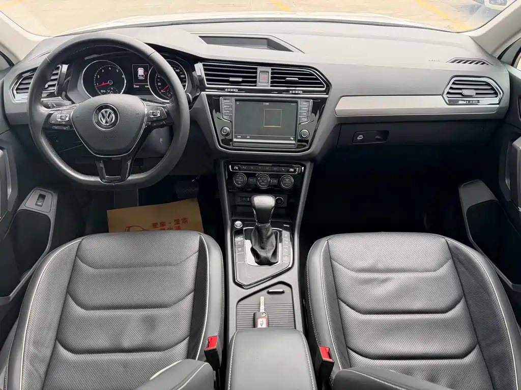 Volkswagen Tiguan L 2019 — фото 11