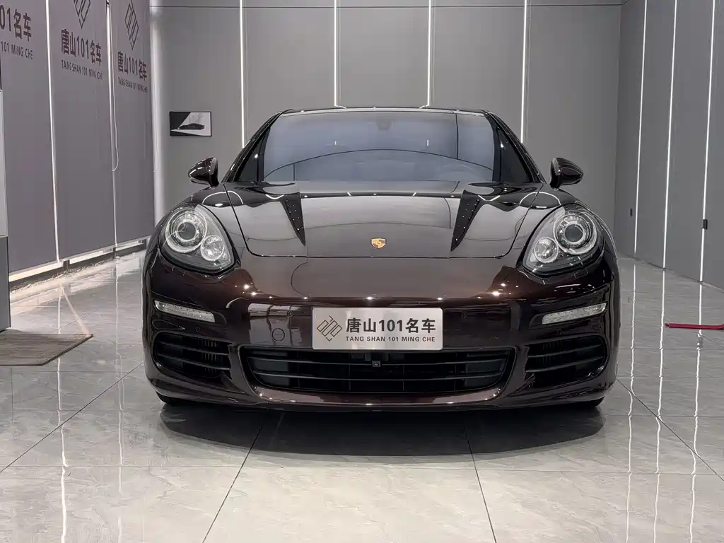 Porsche Panamera 2015 — фото 2