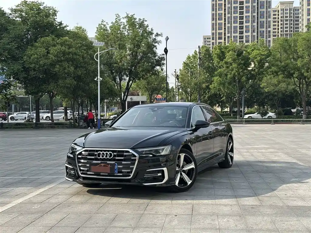 Audi A6L 2019 — фото 1