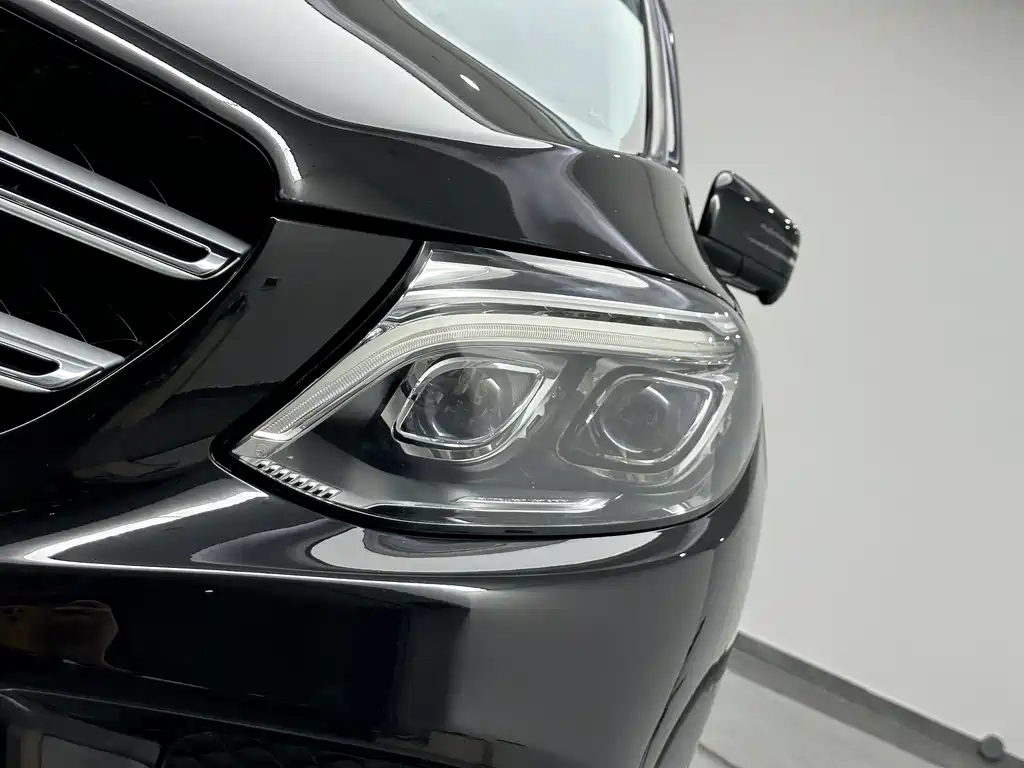 Mercedes-Benz GLE 2017 — фото 19
