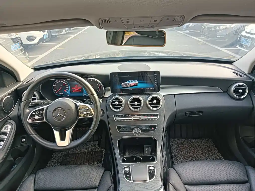 Mercedes-Benz C-Class 2020 — фото 9