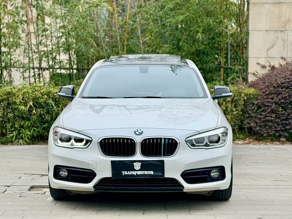 BMW 1 Series 2018 — фото 2