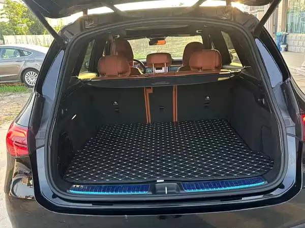Mercedes-Benz GLC 2024