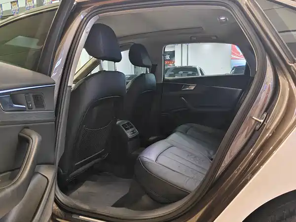 Audi A4L 2017