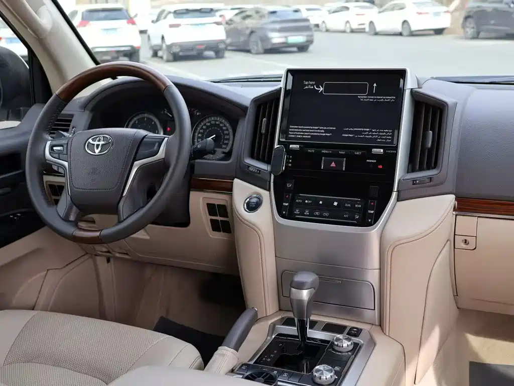 Toyota Land Cruiser 2018 — фото 5