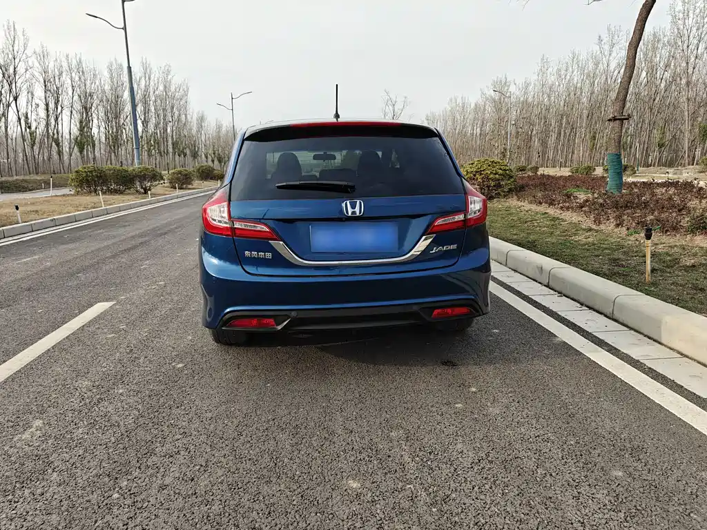 Honda Jade 2017 — фото 5