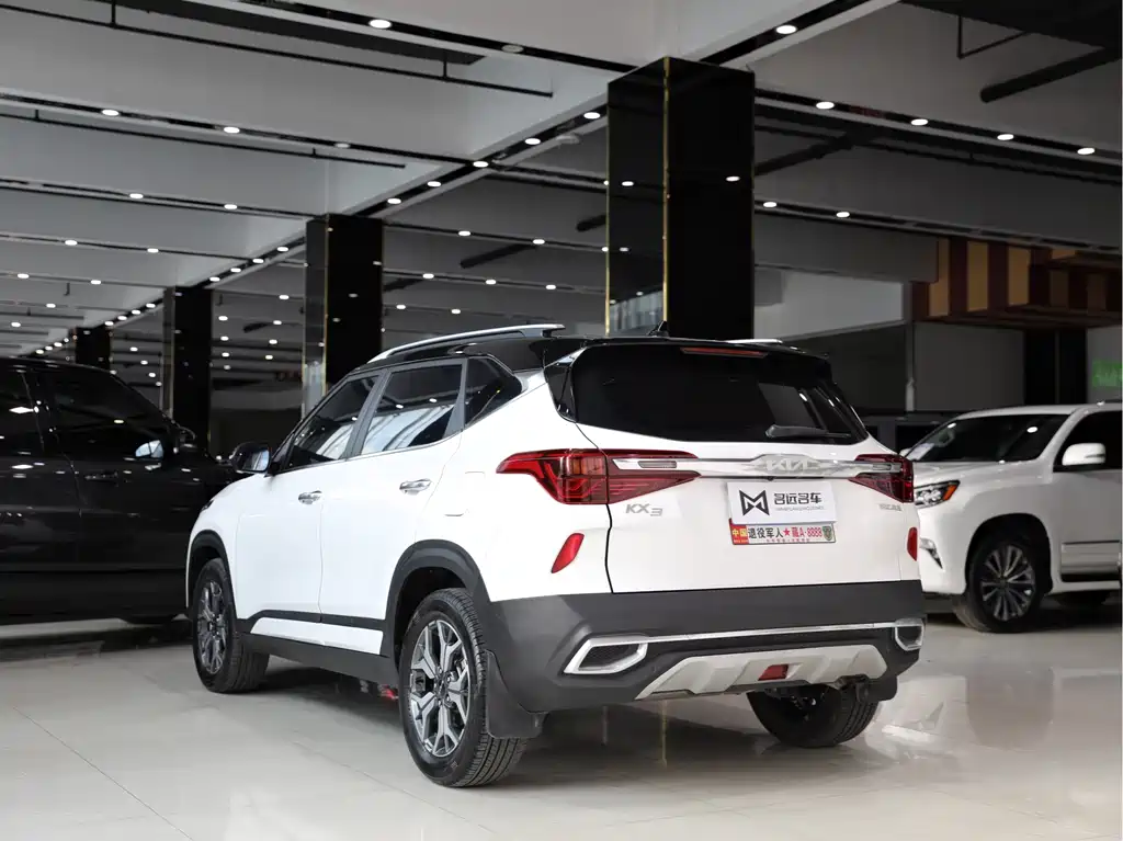 Kia KX3 2023 — фото 13