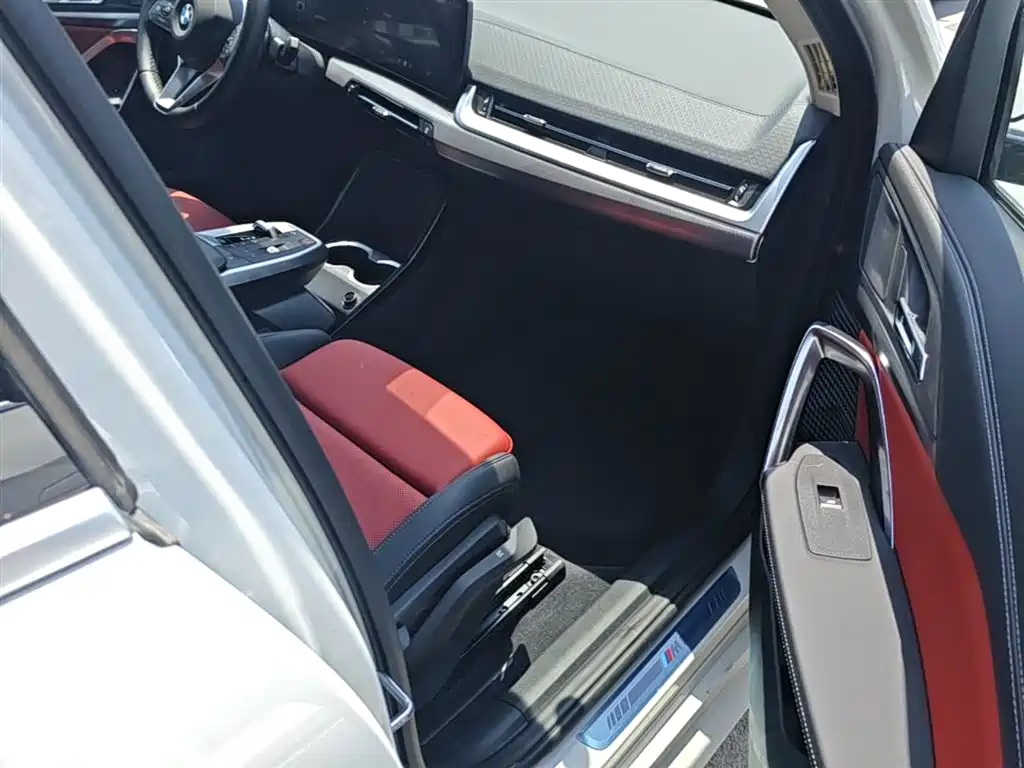BMW X2 2025 — фото 11