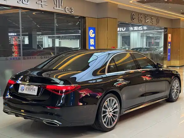 Mercedes-Benz S-Class 2022